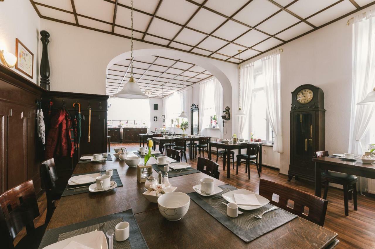 Menzels Pension Drehscheibe Görlitz Esterno foto